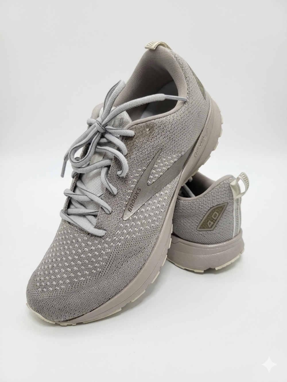 Brooks Women's Taupe/Light Gray Knit Running Sneakers